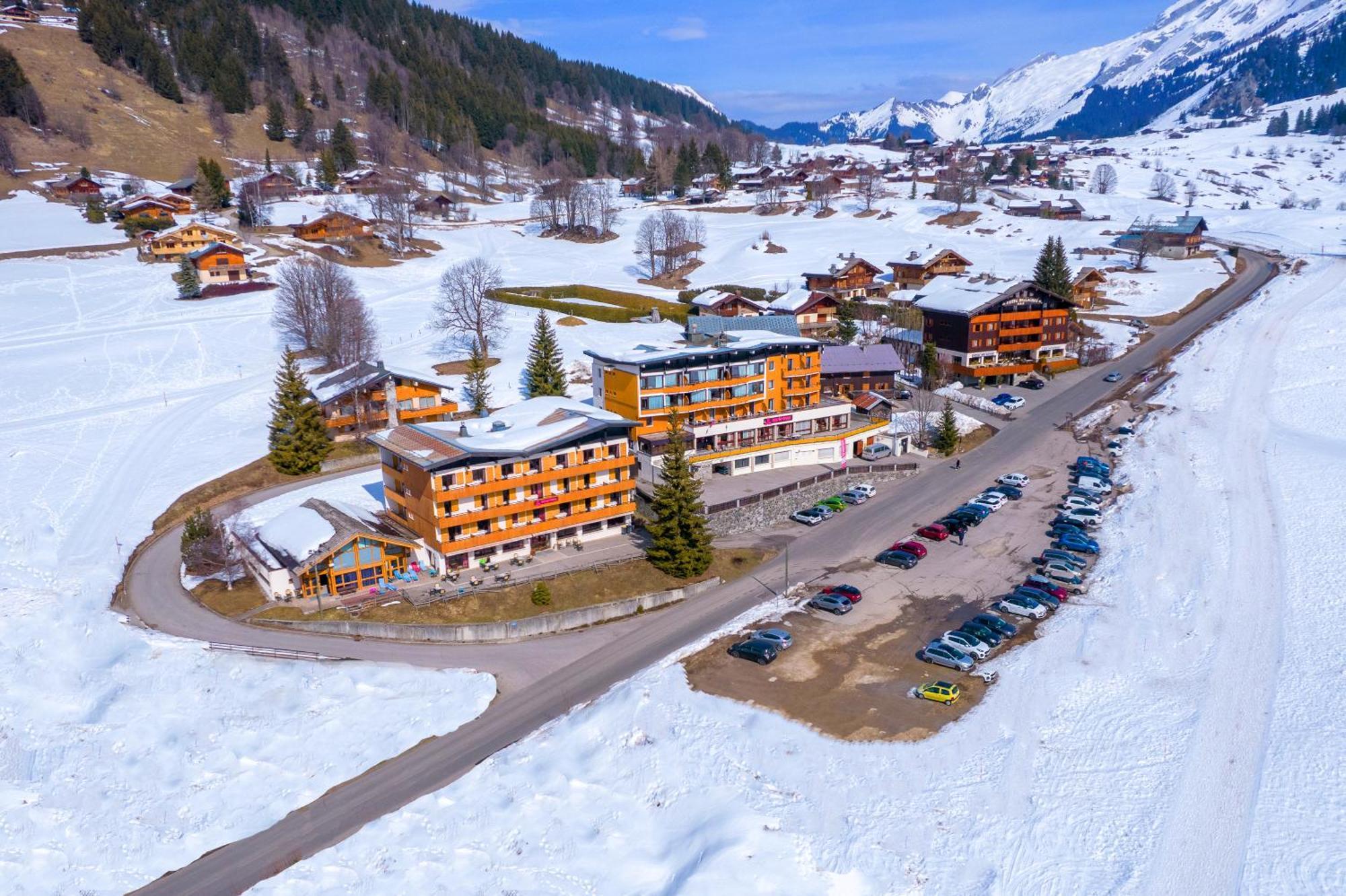 Azureva La Clusaz Les Confins エクステリア 写真